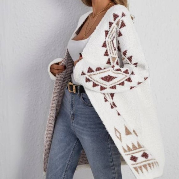 Boho CASUAL F Geo Pattern Fuzzy Knit Cardigan - Picture 2 of 5